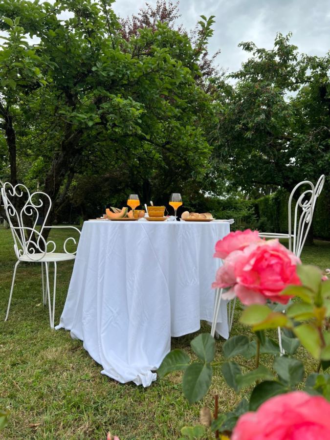 L'escale Et Table D'hotes Bed and breakfast