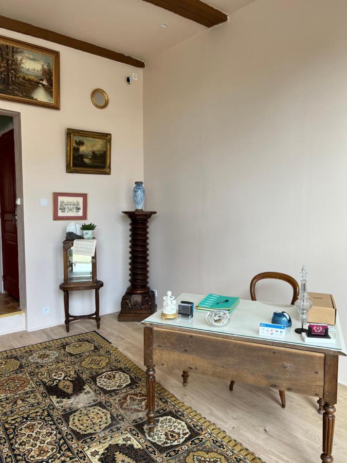 L'escale Et Table D'hotes Bed and breakfast *