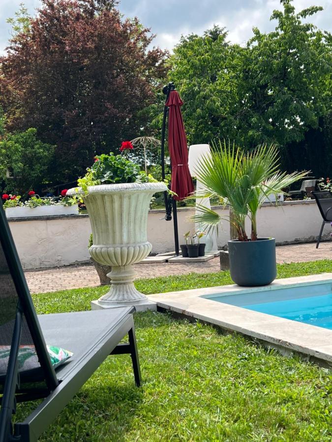 L'escale Et Table D'hotes Verdun-sur-le-Doubs
