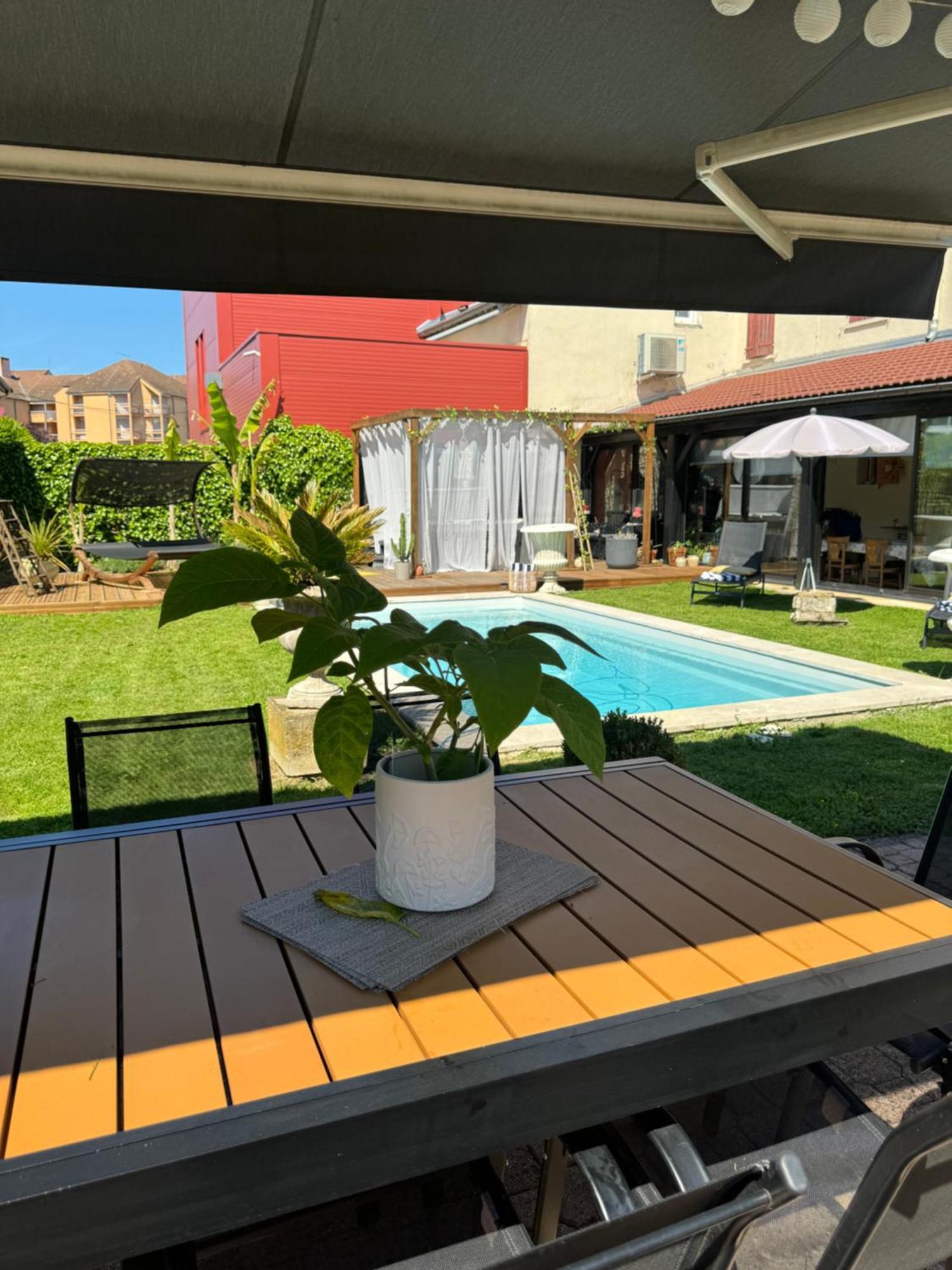Bed & Breakfast L'escale Et Table D'hotes Verdun-sur-le-Doubs
